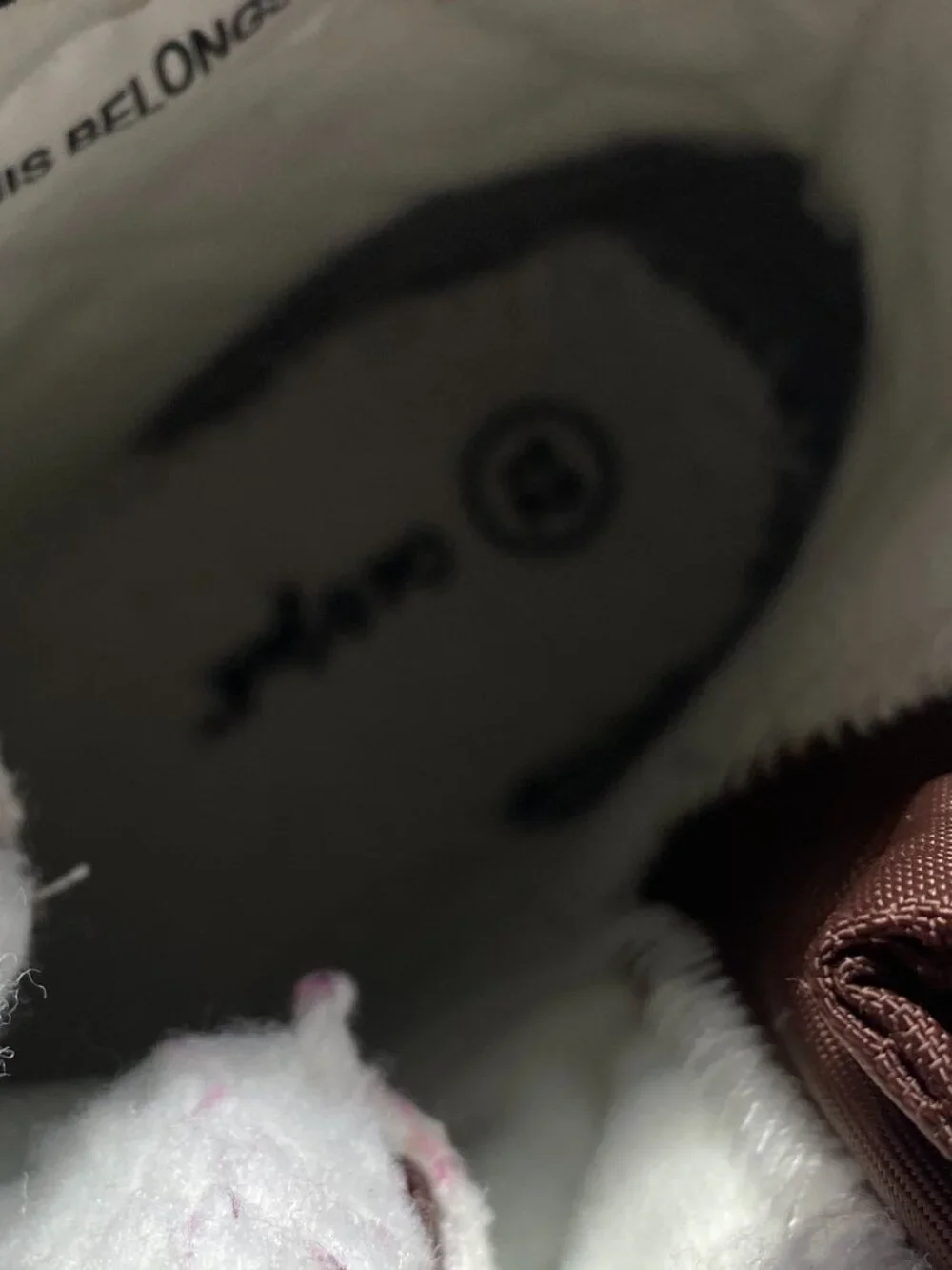 Cat & Jack kids size 12 snow boots, like new, brown and black.